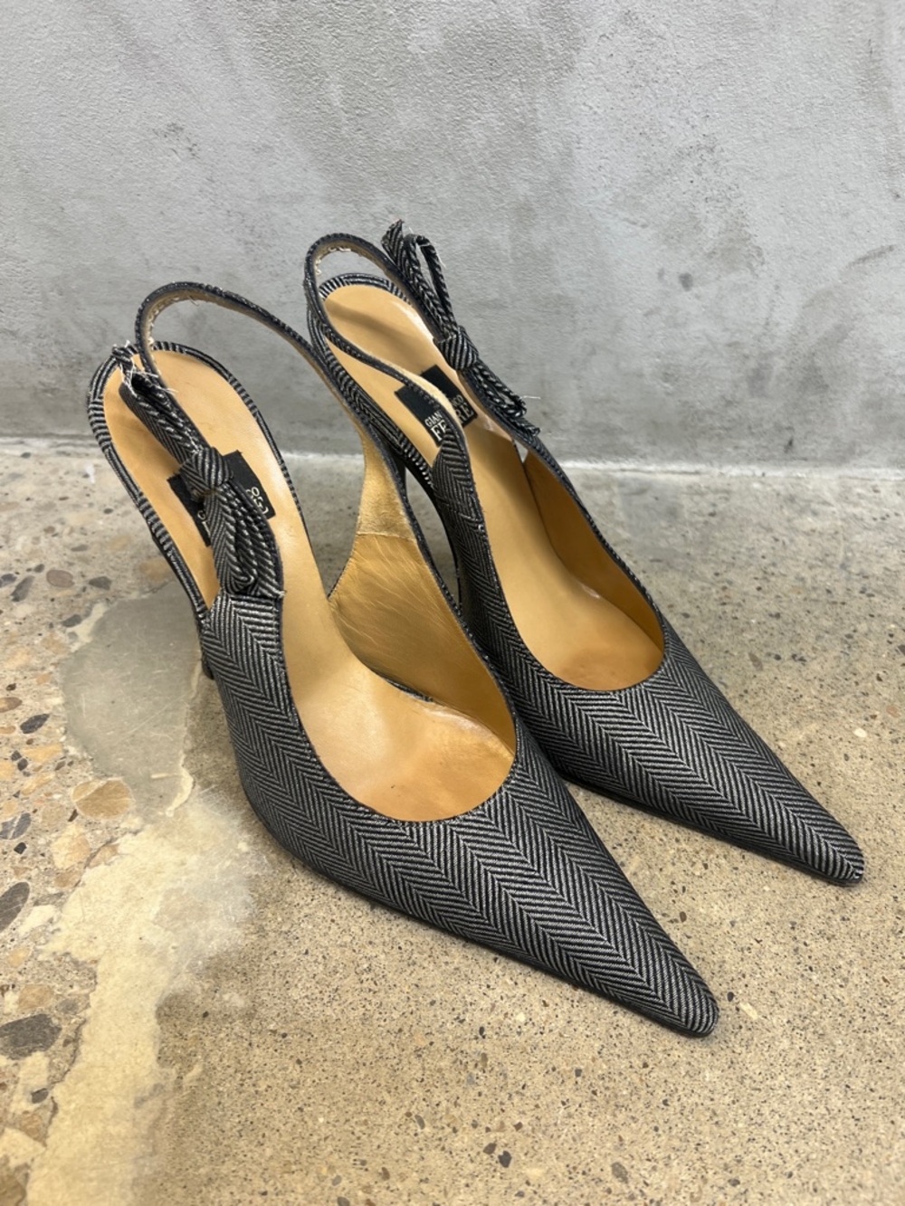 Gianfranco Ferre Pointed-Toe Herringbone Slingback Heels - Black/White